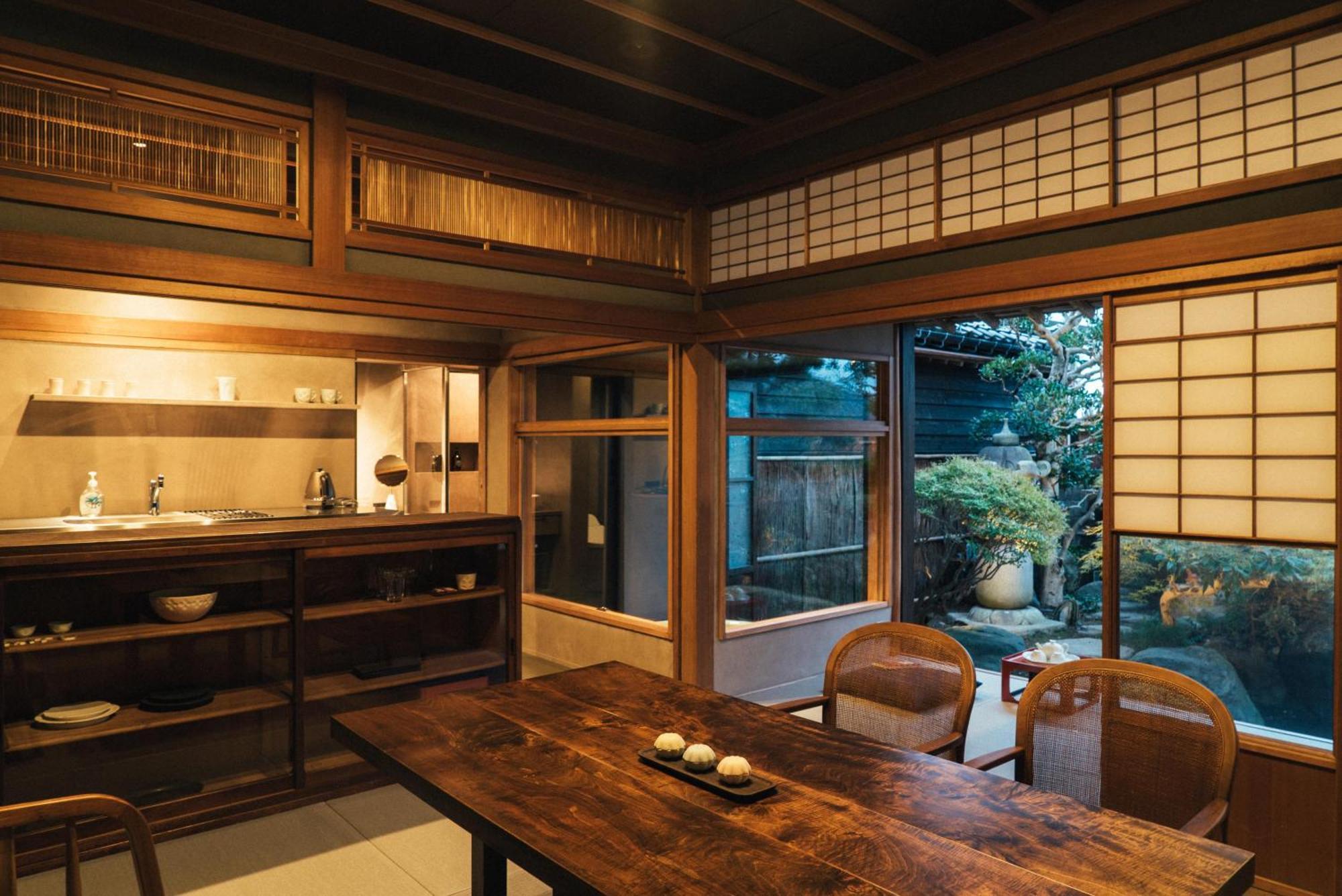 ホテル Bed And Craft 南砺市 エクステリア 写真
